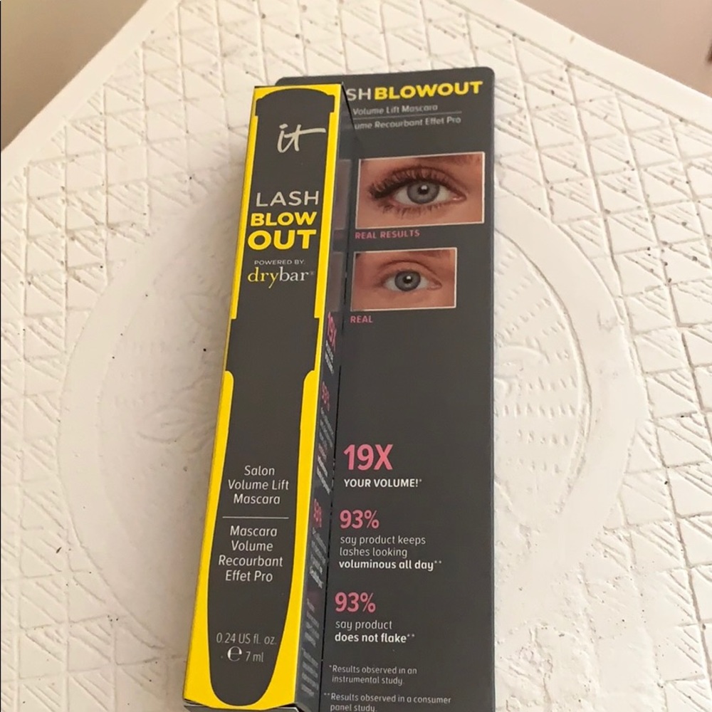 IT Cosmetics Lash Blowout Mascara NWT